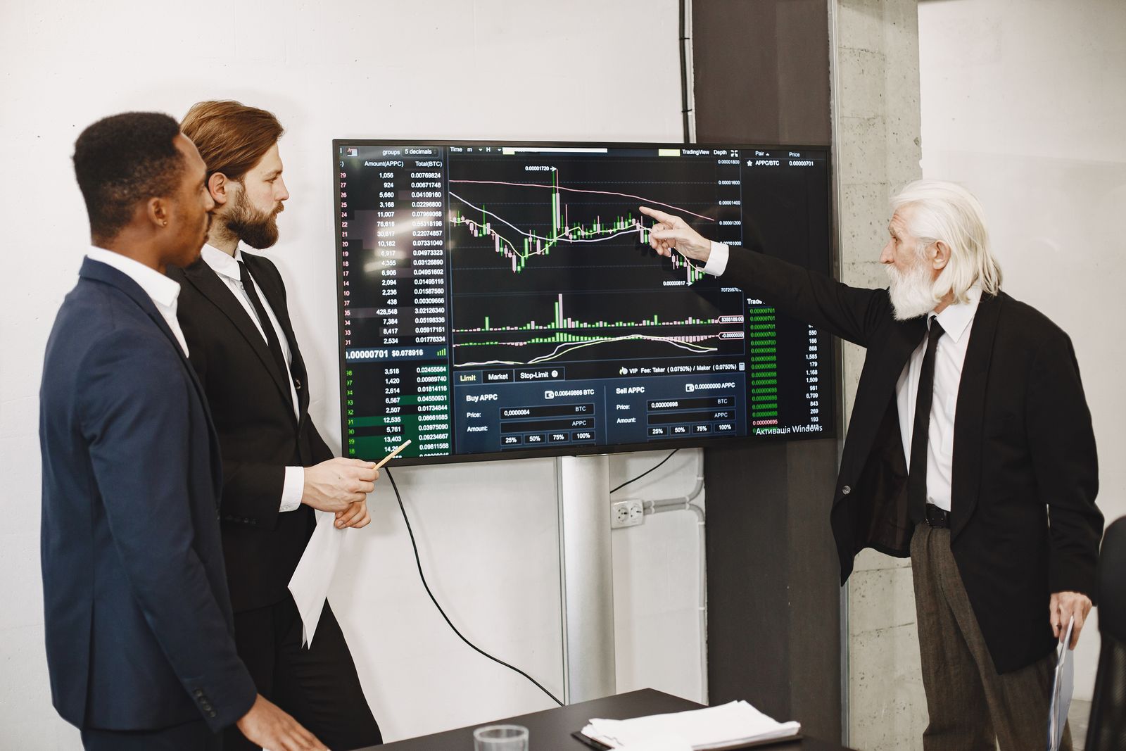 A diverse business team in a meeting
