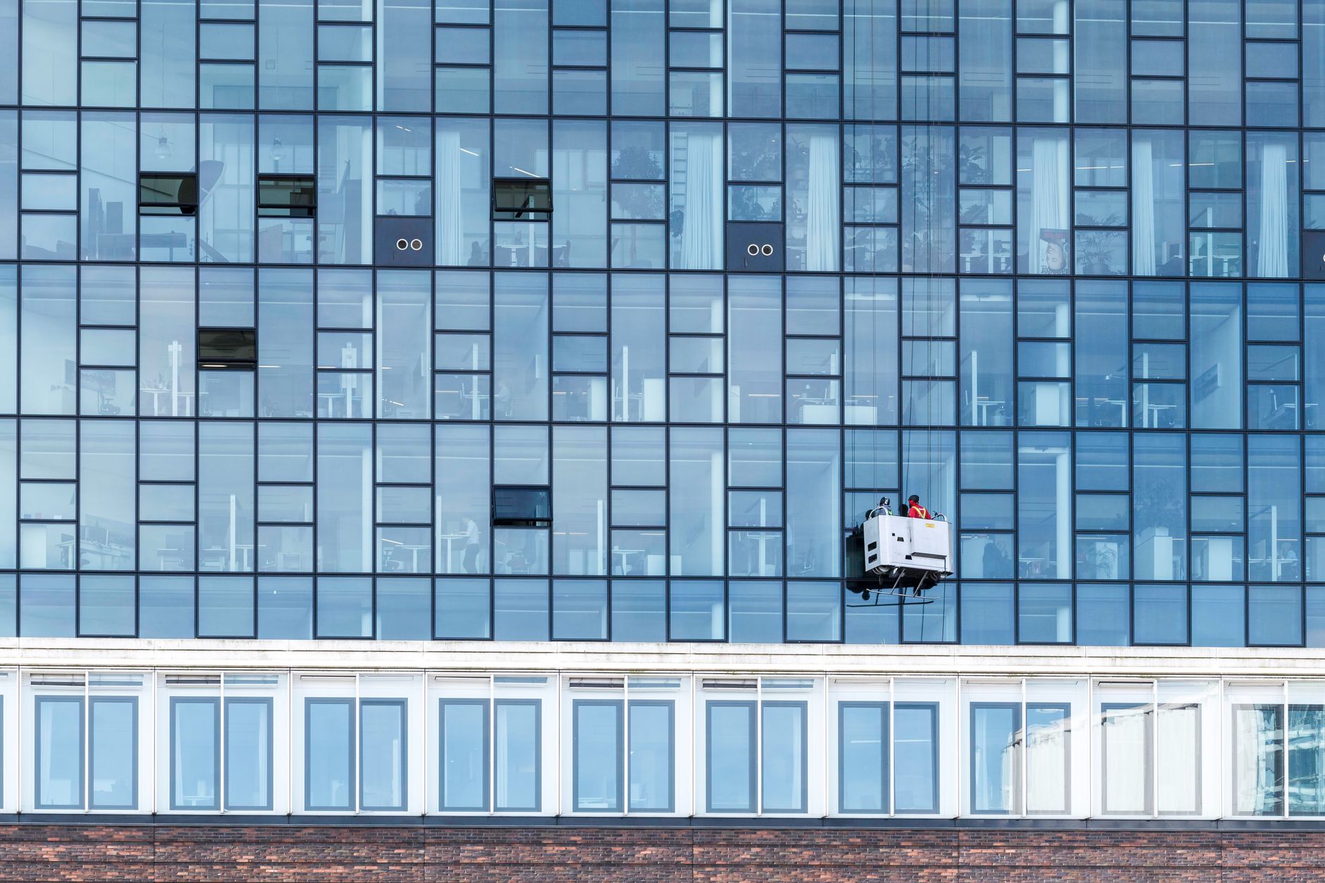 Commercial cleaning of a high-rise office building